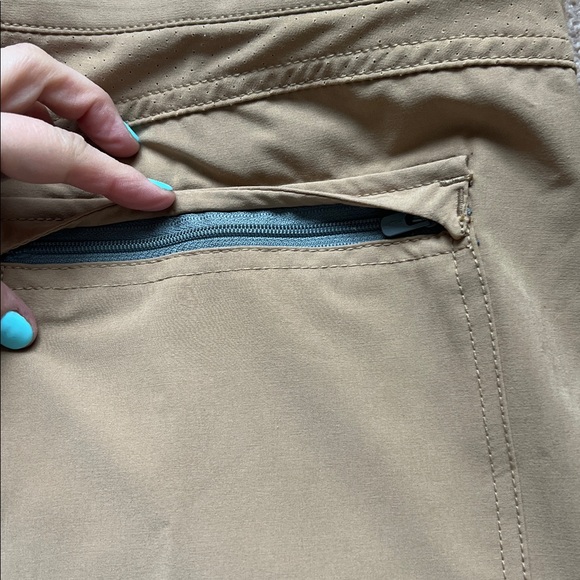 MWT Huk Men’s Fishing Shorts - Picture 6 of 12